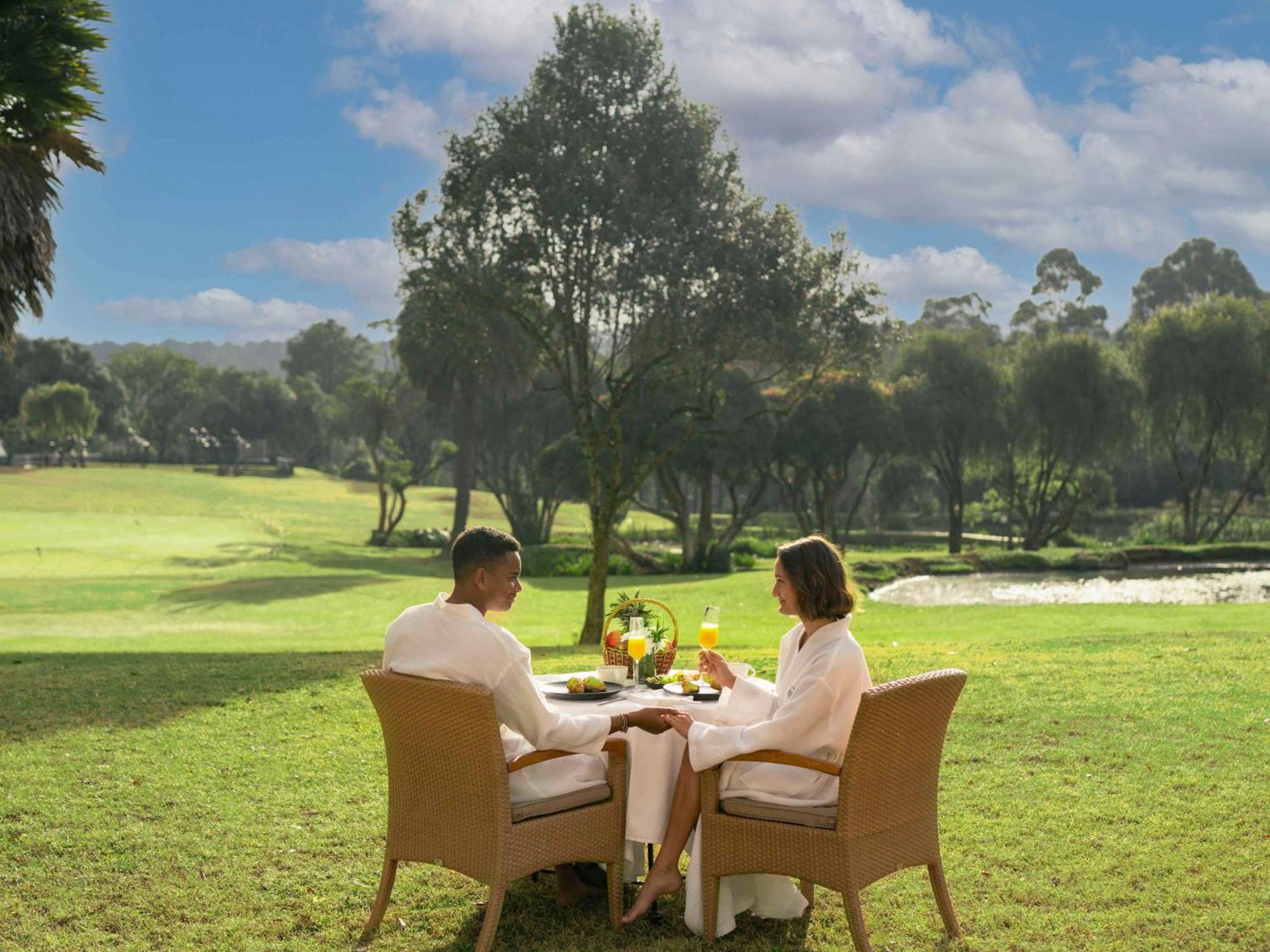 Fairmont Mount Kenya Safari Club Otel Nanyuki Dış mekan fotoğraf